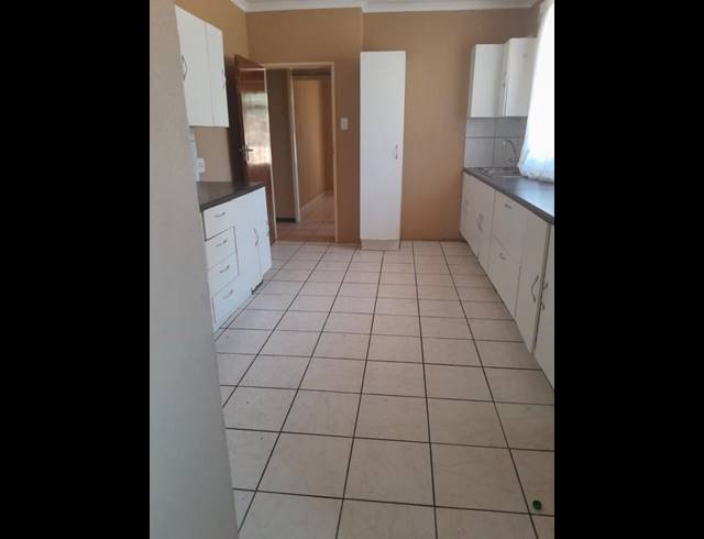 3 BEDROOM HOUSE FOR SALE IN WEST PARK